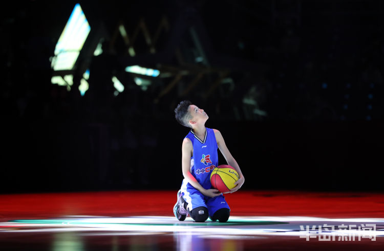  全明星周末欢乐多，技巧挑战赛趣味横生