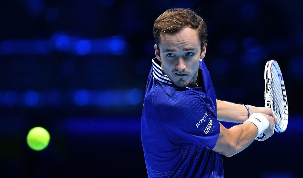  梅德韦杰夫强势登顶，ATP年终总决赛称王