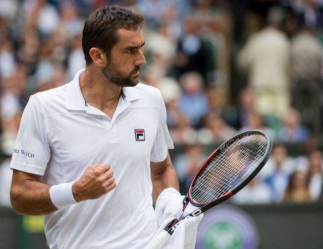  辛纳底线对抗占优，完胜名将晋级次轮