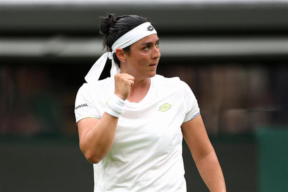  辛纳底线调动自如完胜对手晋级之路